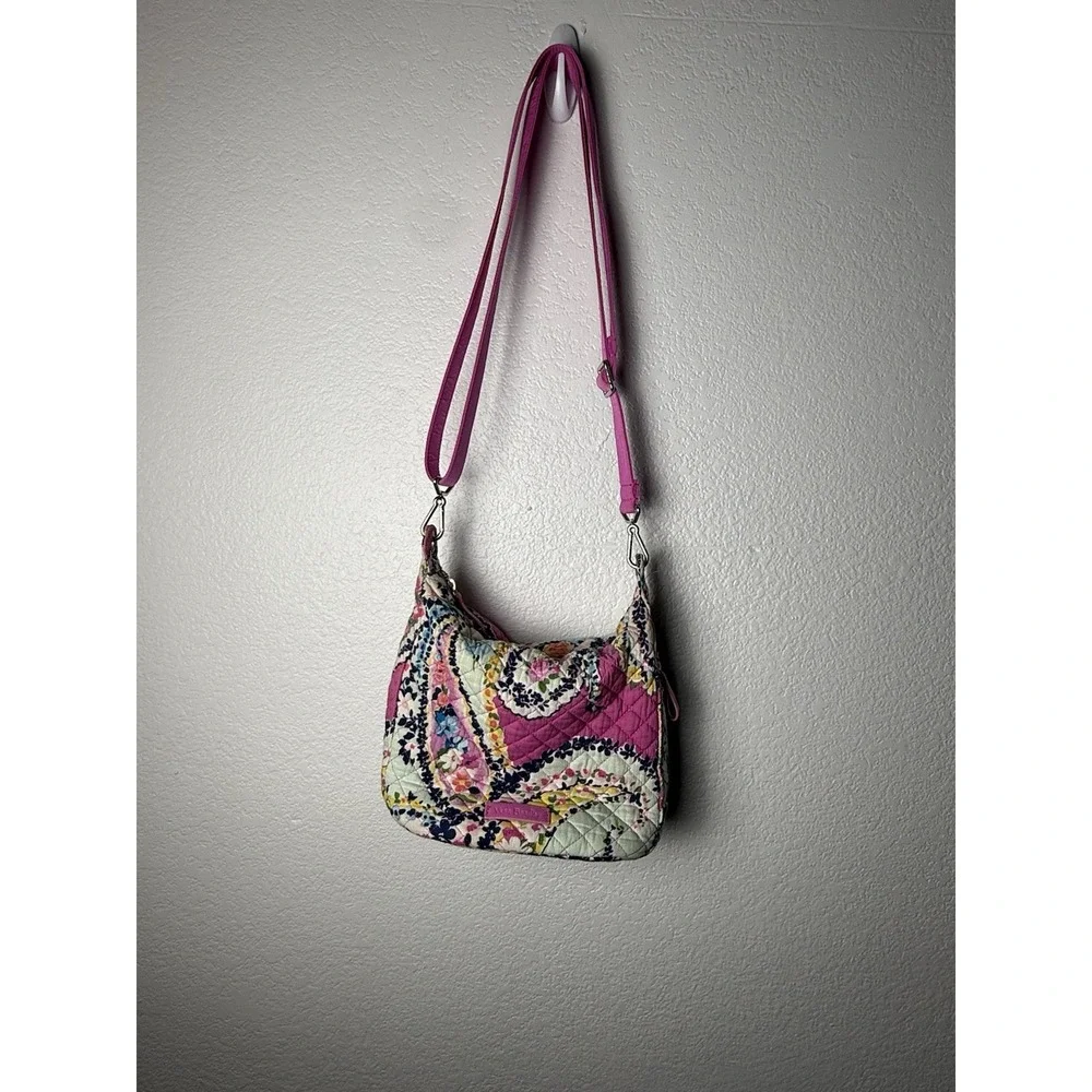 Vera Bradley Wildflower Paisley hobo Bag Pink Floral Hobo Purse Small